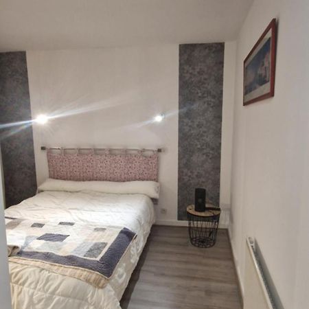 Hotel 1610 Entraygues-sur-Truyere Luaran gambar
