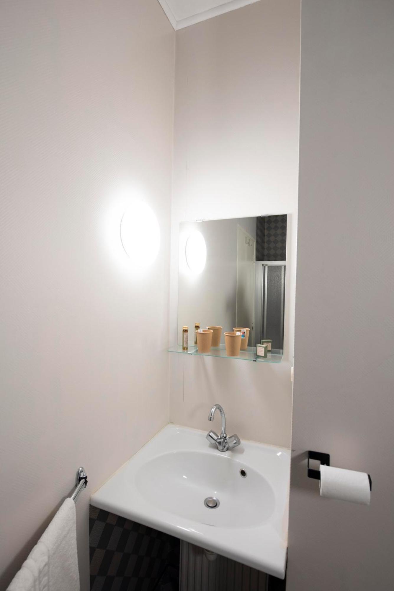 Hotel 1610 Entraygues-sur-Truyere Luaran gambar