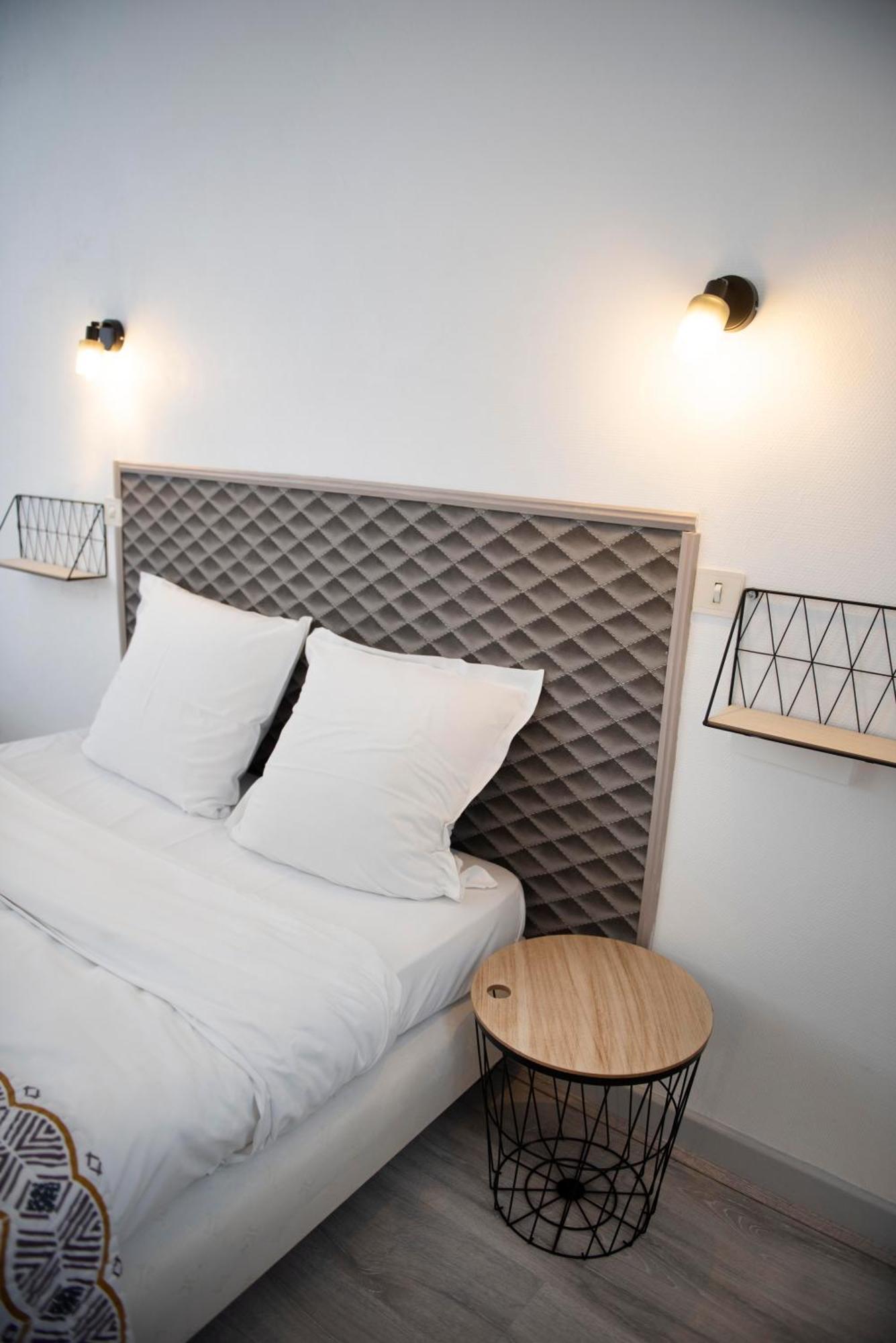 Hotel 1610 Entraygues-sur-Truyere Luaran gambar